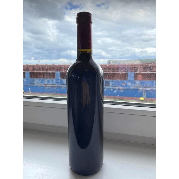 VINO-TINTO-DE-ESPANA czerwone wytrawne