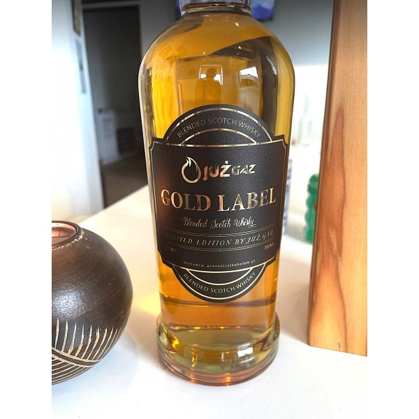 WHISKY SZKOCKA z logo.