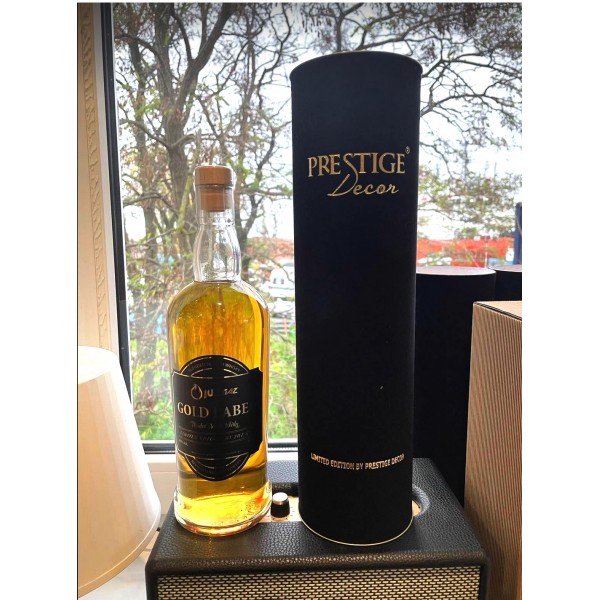 WHISKY SZKOCKA z logo.