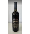 Wino w drewnianej skrzynce z logo