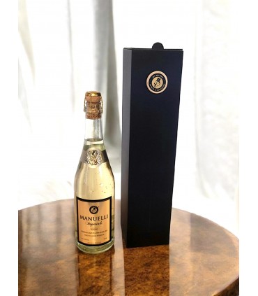 Manuelli wino musujące z płatkami złota