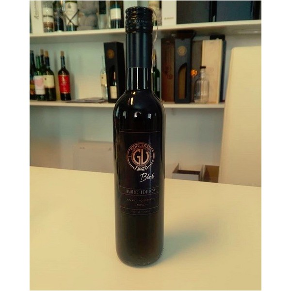 Wódka czarna 40 procent naturalna